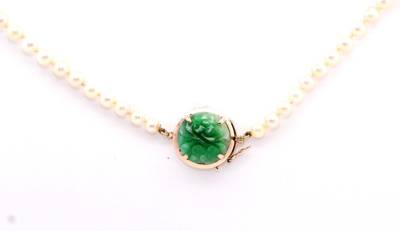 Estate Pearl And Jadeite Necklace Measuring 18 Inches